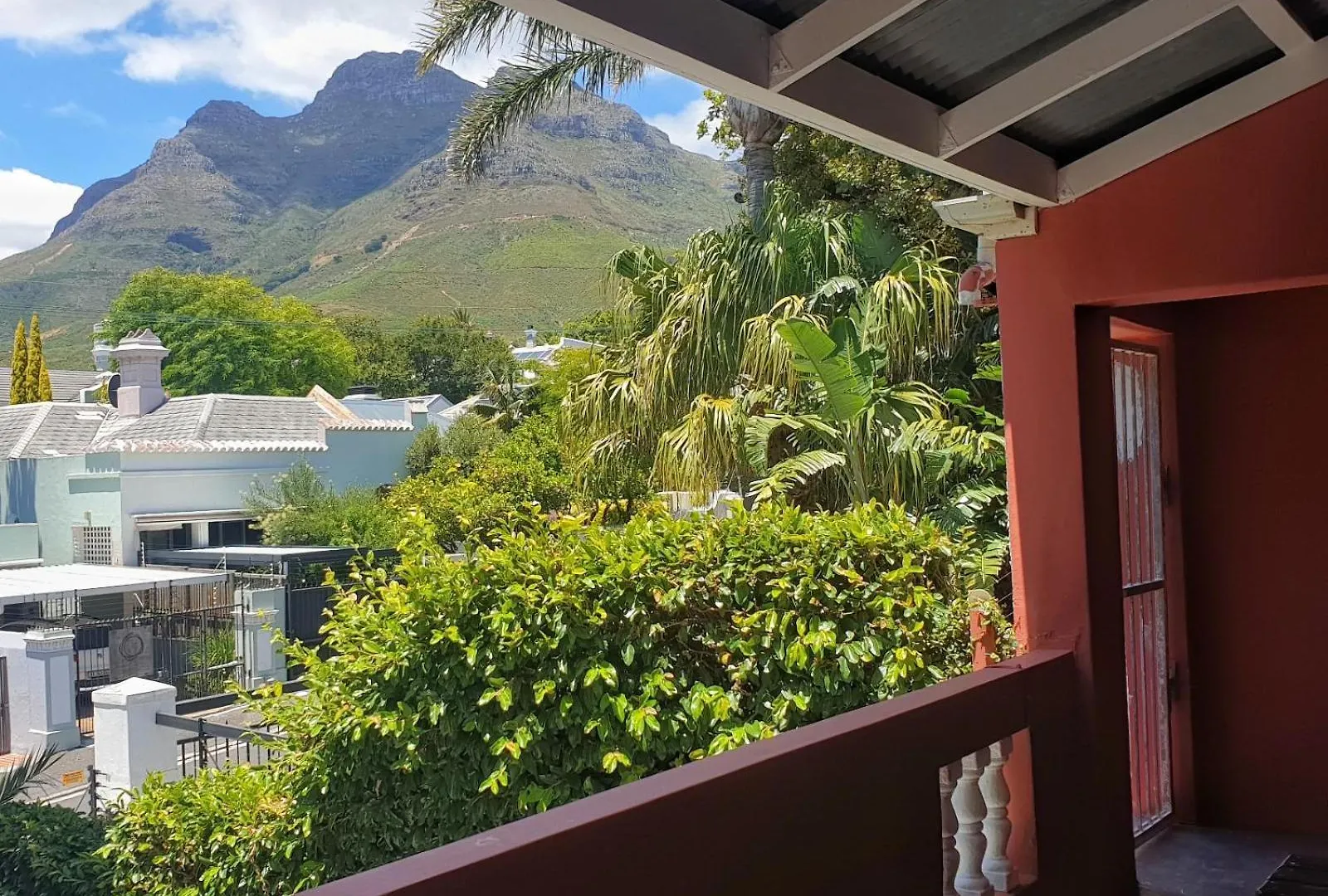 Cactusberry Lodge Cape Town
